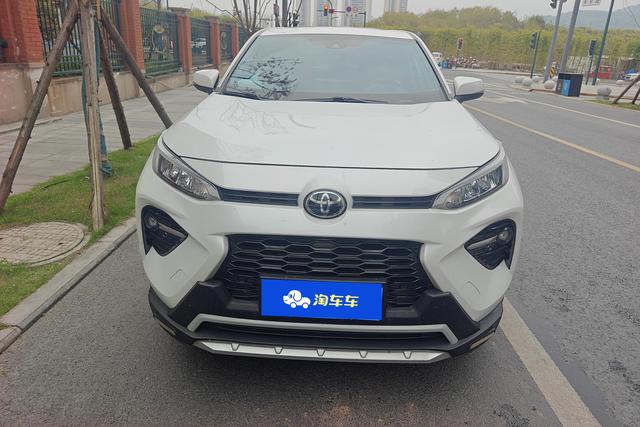 Toyota Wildlander - фото 2