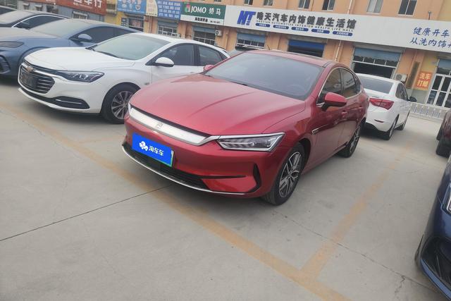 BYD Qin PLUS EV - фото 0
