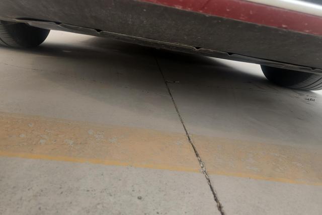 BYD Qin PLUS EV - фото 3