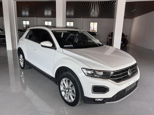Volkswagen T-Roc - фото 2