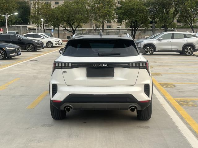 Lynk & Co 06 - фото 4