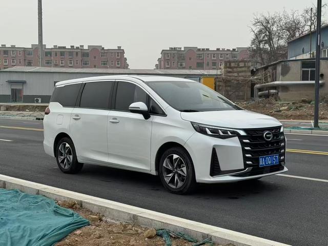 GAC Trumpchi Trumpchi M6 - фото 2