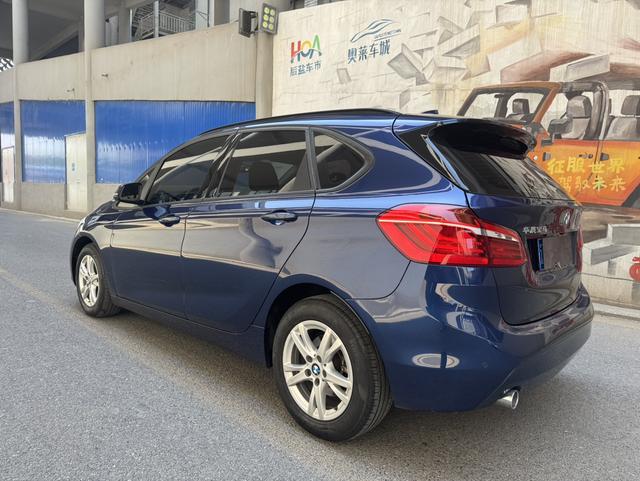 BMW 2-Series Active Tourer - фото 3