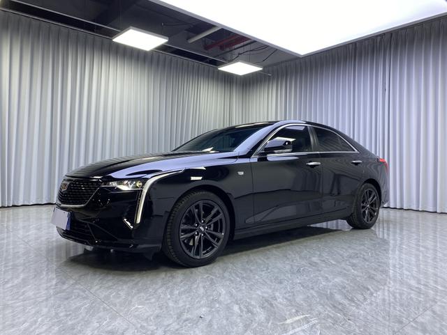 Cadillac CT4 - фото 0