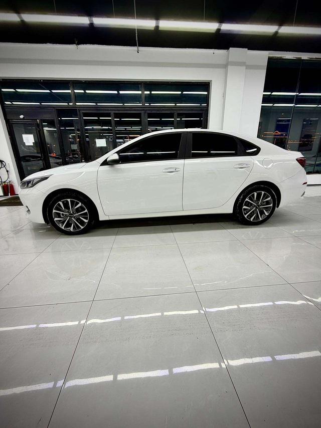 Kia K3 - фото 2