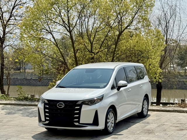GAC Trumpchi Trumpchi M6 - фото 0