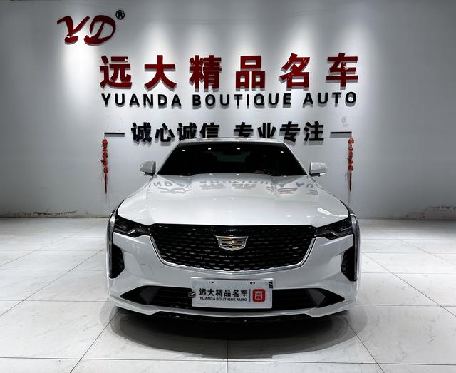 Cadillac CT4 - фото 1