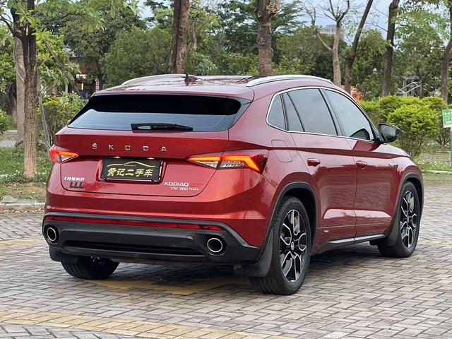 Skoda Kodiaq GT - фото 4