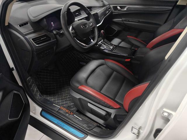 Geely Emgrand GS - фото 3