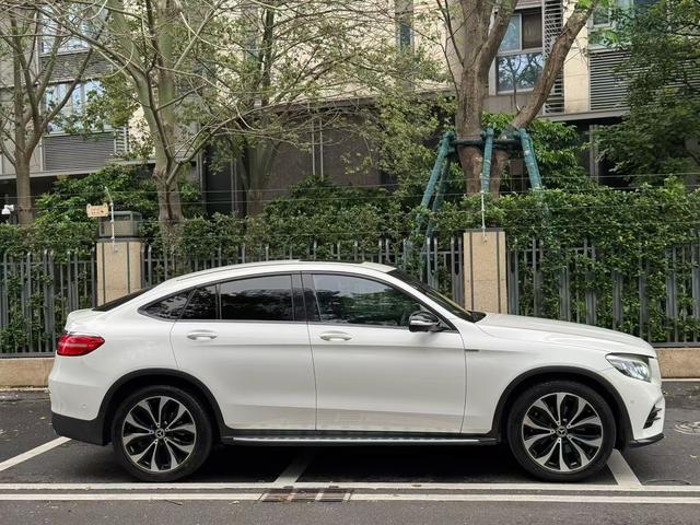 Mercedes-Benz GLC Coupe - фото 3