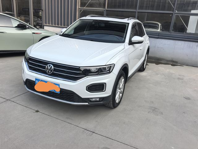 Volkswagen T-Roc - фото 0