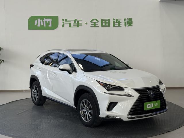 Lexus NX - фото 2