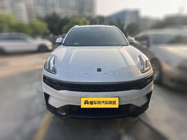 Lynk & Co 06 - фото 1