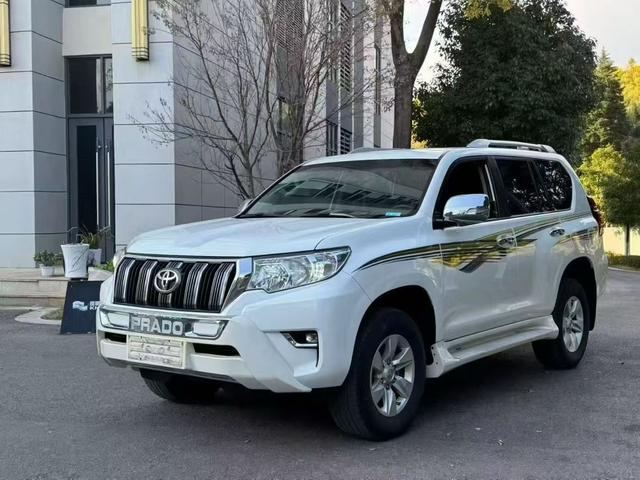 Toyota Prado (Import) - фото 0