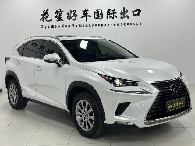 Lexus NX - фото 2