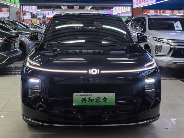 Changan Qiyuan Q07 - фото 1