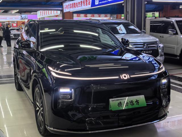 Changan Qiyuan Q07 - фото 2