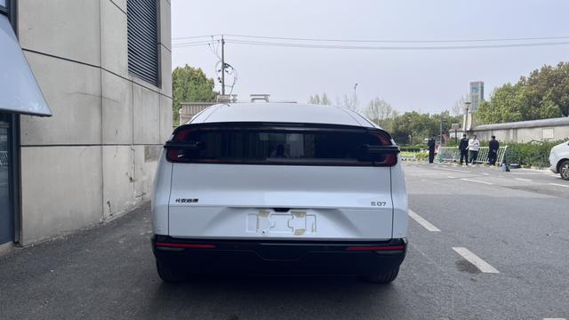 Changan Qiyuan E07 - фото 4