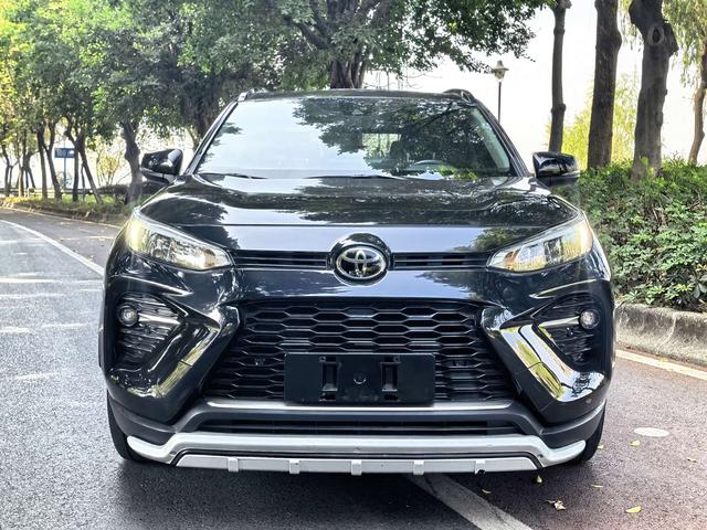 Toyota Wildlander - фото 1