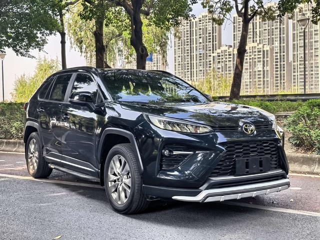 Toyota Wildlander - фото 2