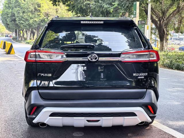 Toyota Wildlander - фото 4