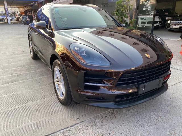 Porsche Macan - фото 1