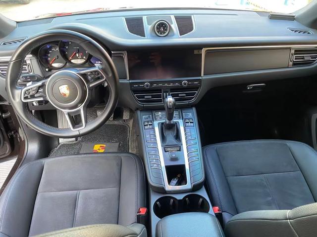 Porsche Macan - фото 4