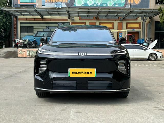 Changan Qiyuan Q07 - фото 1