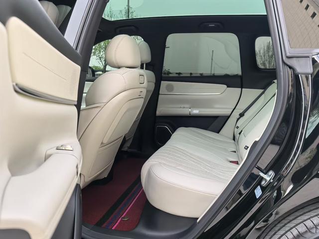 Changan Qiyuan Q07 - фото 4