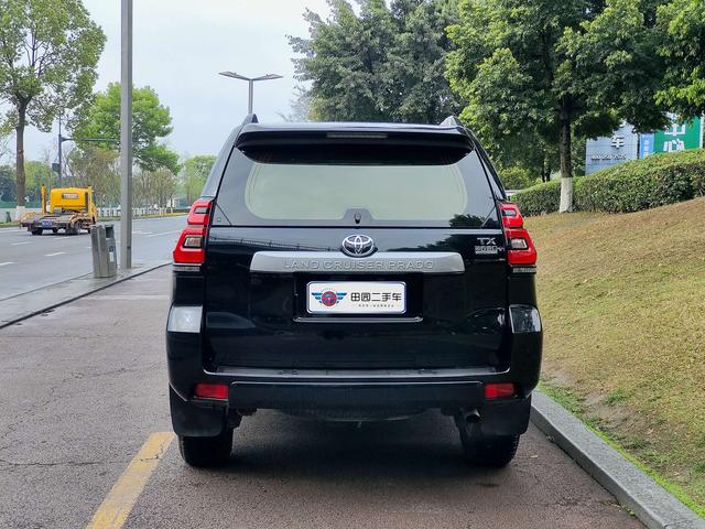 Toyota Prado (Import) - фото 4