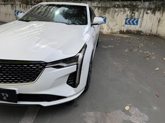 Cadillac CT4 - фото 4