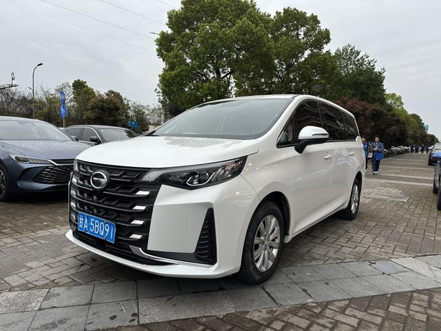 GAC Trumpchi Trumpchi M6 - фото 0