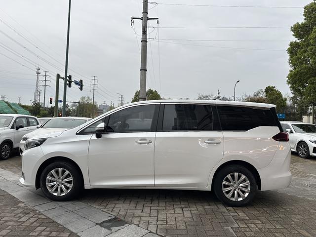 GAC Trumpchi Trumpchi M6 - фото 3