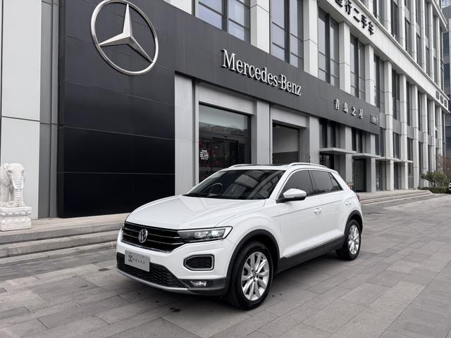 Volkswagen T-Roc - фото 0