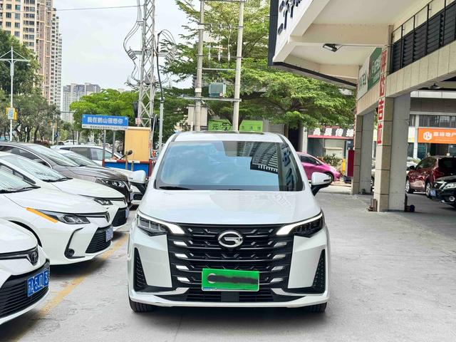 GAC Trumpchi Trumpchi M6 - фото 1