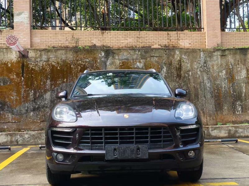 Porsche Macan - фото 1