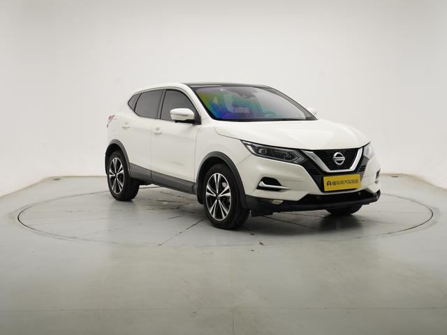 Nissan Qashqai - фото 2