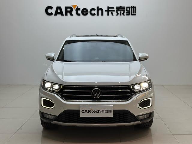 Volkswagen T-Roc - фото 1
