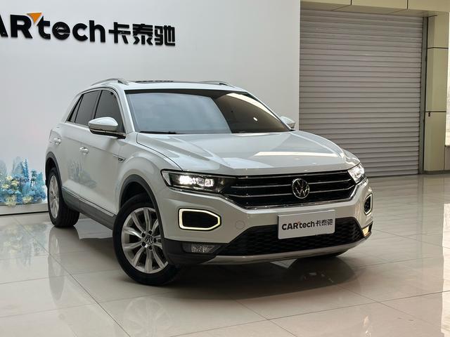 Volkswagen T-Roc - фото 2
