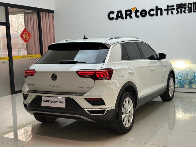Volkswagen T-Roc - фото 3