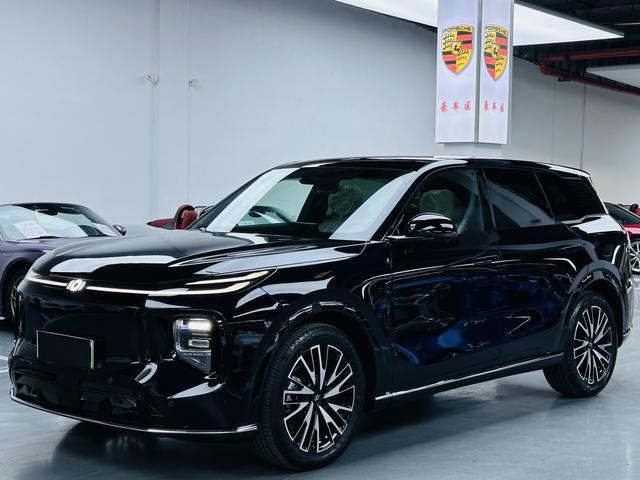 Changan Qiyuan Q07 - фото 0