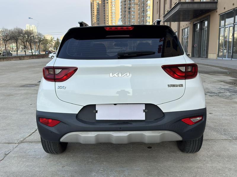 Kia Pegas - фото 4