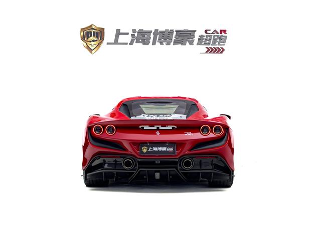 Ferrari F8 - фото 2