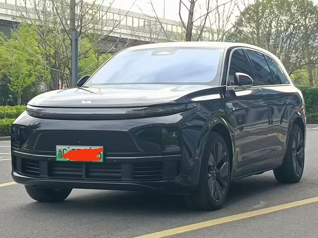 Li Auto L7 - фото 0