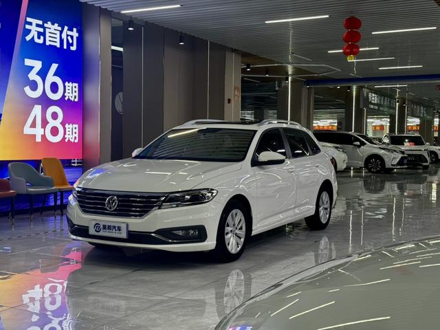 Volkswagen Lavida - фото 0