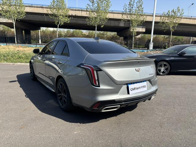 Cadillac CT4 - фото 3