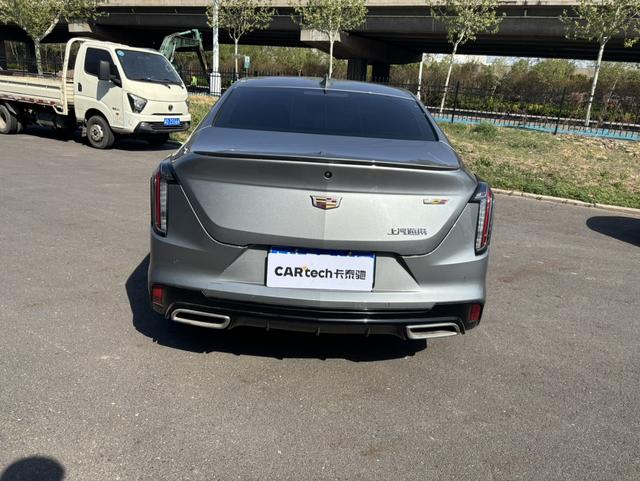 Cadillac CT4 - фото 4
