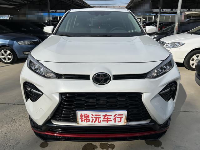 Toyota Wildlander - фото 1