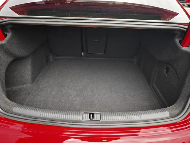 Audi A3 - фото 4