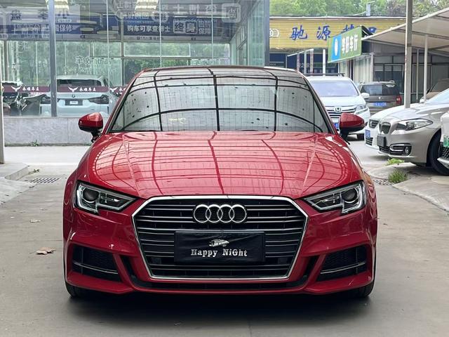 Audi A3 - фото 1
